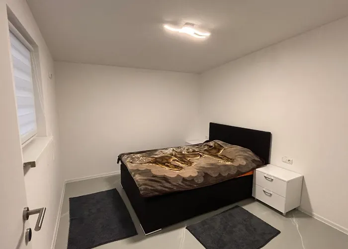 Charmantes In - Ideal Fuer Erholung & Wintersport بيت للعطل لييزين